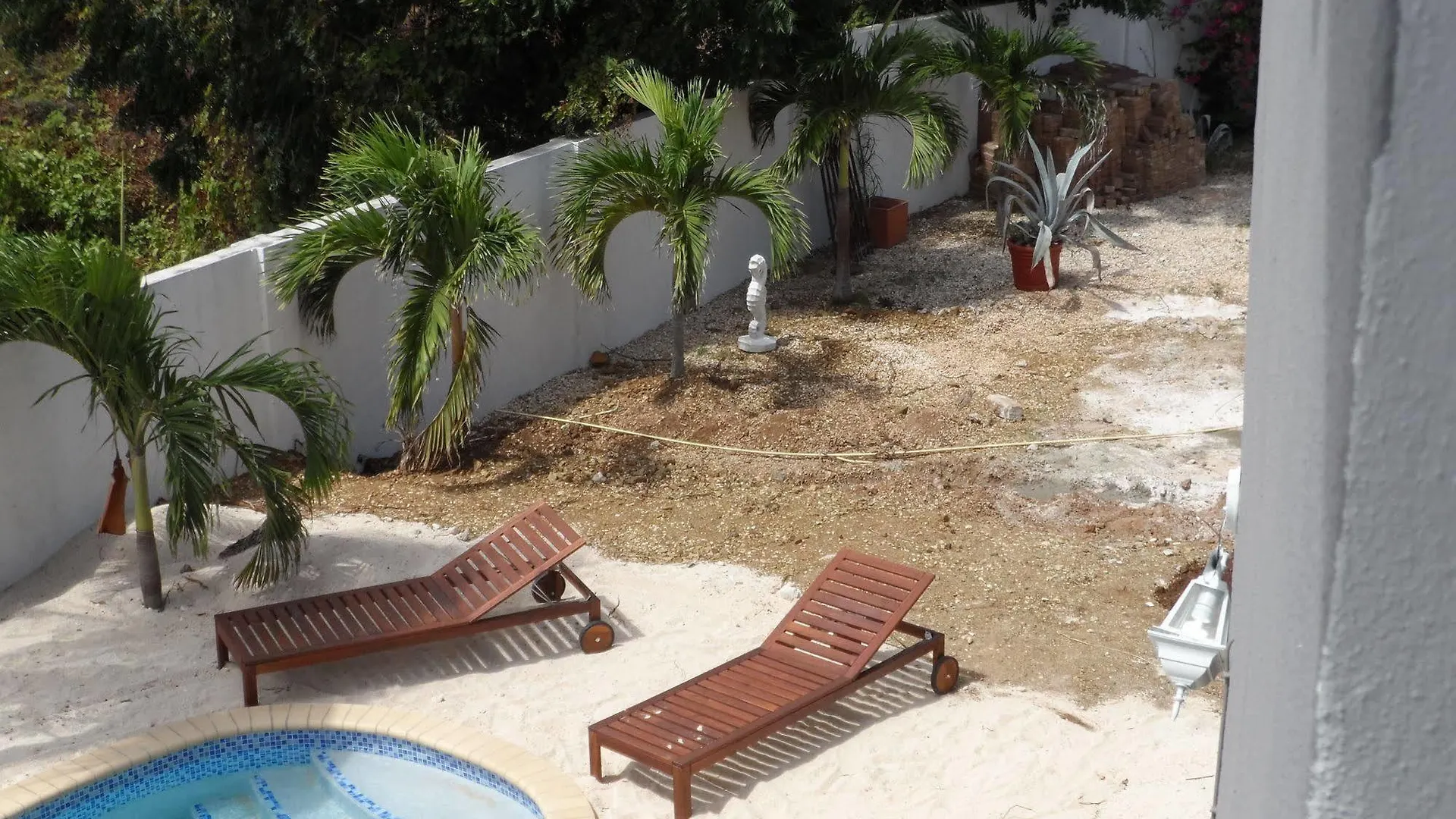 Advantage Mini Resort Willemstad Hotel